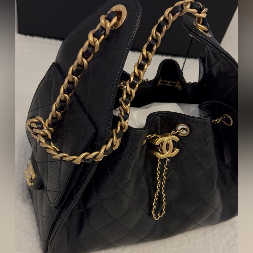 Chanel 25 Small - Picture 3 of 4